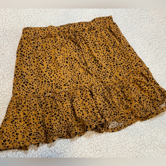 Y2K Leopard Print mini Skirt - Picture 5 of 8